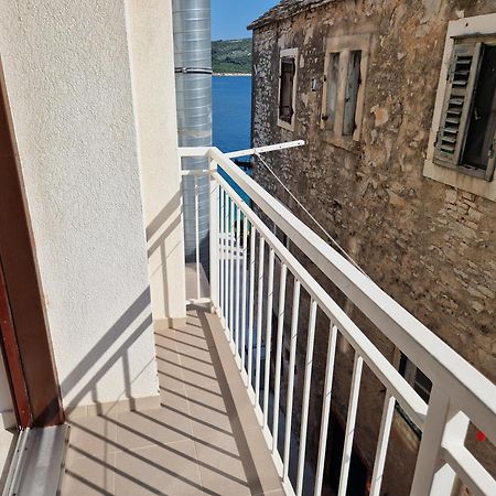 Aparthotel Marina Primošten Стая снимка