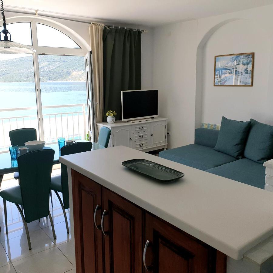 Aparthotel Marina Primošten Екстериор снимка